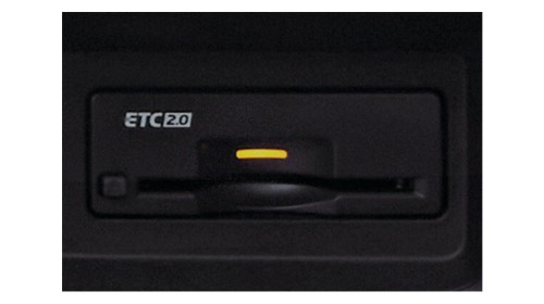 ビルトインETC2.0ユニット【標準装備】